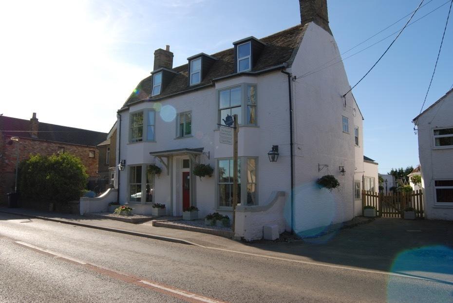 Old Riverview Guest House Earith Esterno foto