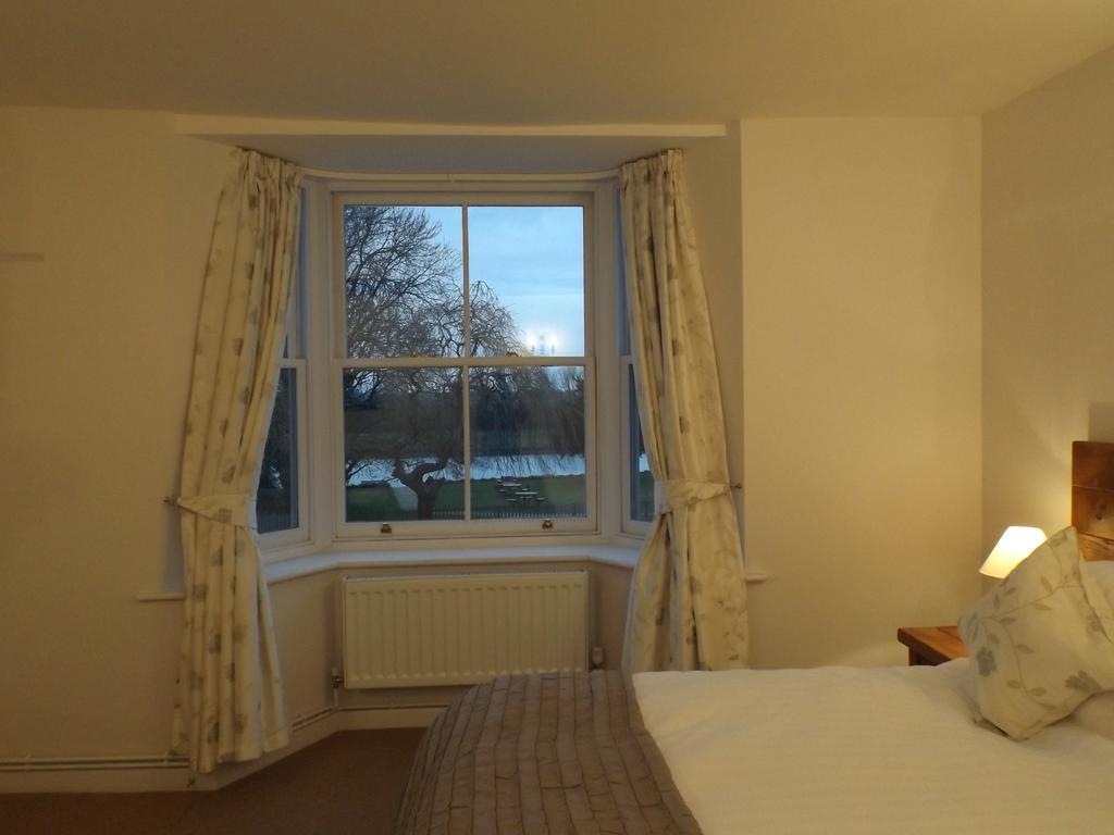 Old Riverview Guest House Earith Camera foto