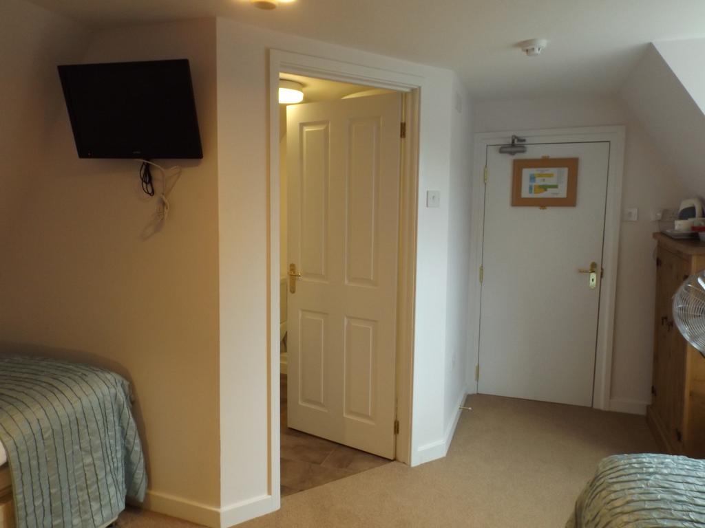 Old Riverview Guest House Earith Camera foto
